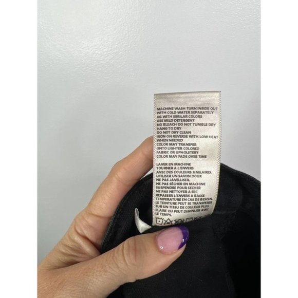 L'agence Sada Straight Leg High Rise Raw Hem Jeans Women's Black Size: 23 NWOT - Picture 8 of 9